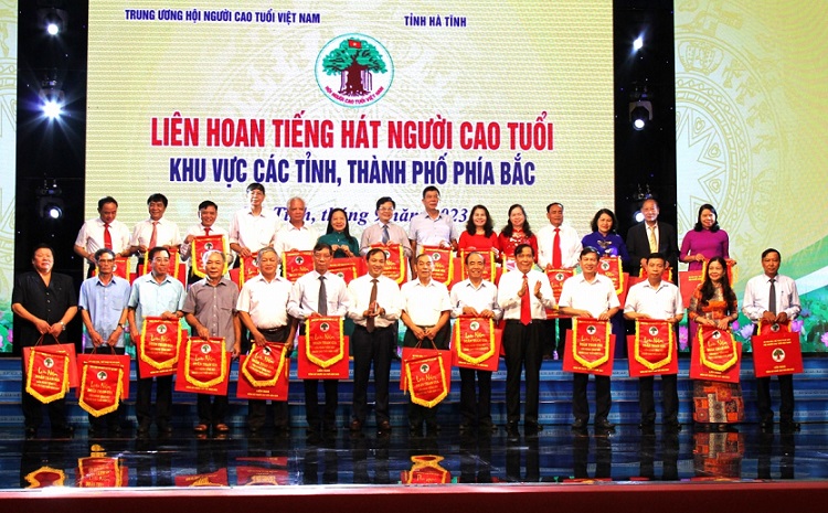 Khai mạc Liên hoan tiếng hát NCT khu vực các tỉnh phía Bắc năm 2023 tại tỉnh Hà Tĩnh